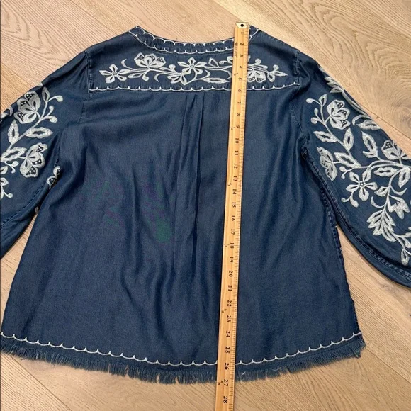 John Mark Allover Embroidered Pullover Top - Plus - Indigo Boho Casual - Picture 5 of 8